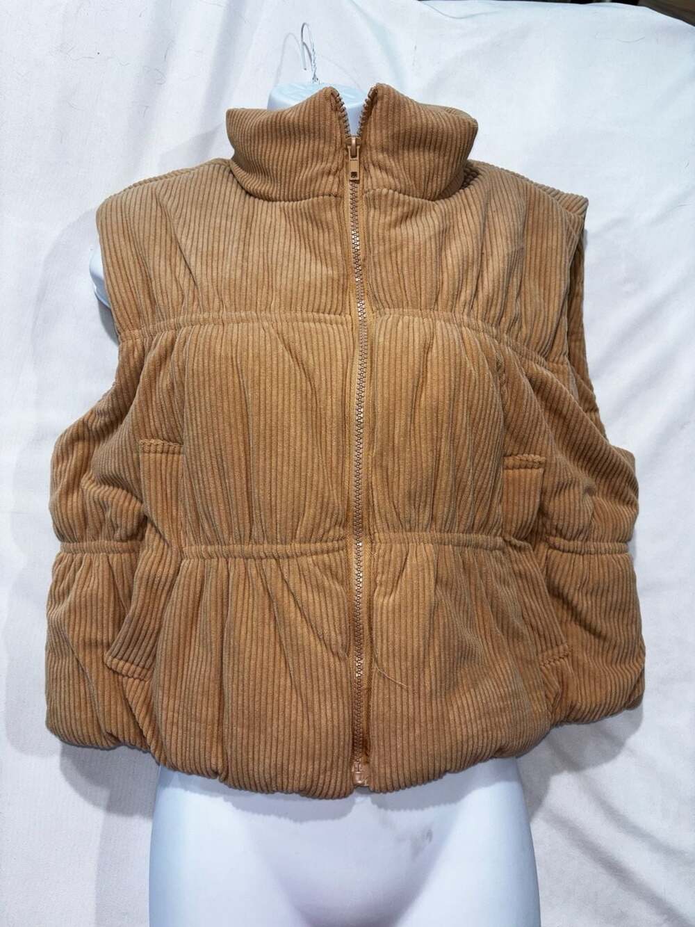 Stoosh Corduroy Puffer Vest Size L Brown